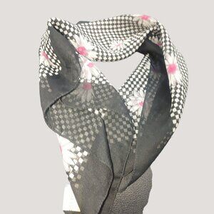 Elaine Gold Black White Checkered Floral Print Scarf 100% Polyester Made Italy